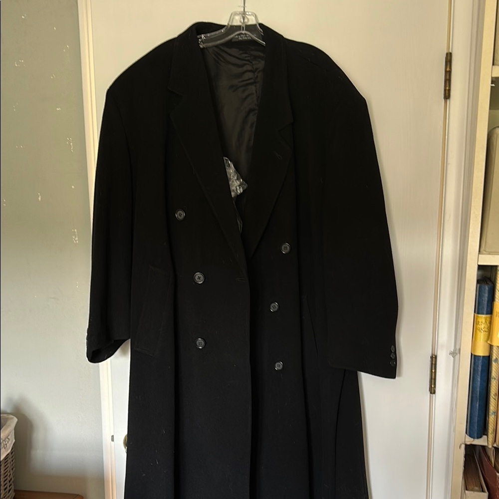 Black Double-Breasted Trench Coat with Wide Lapels